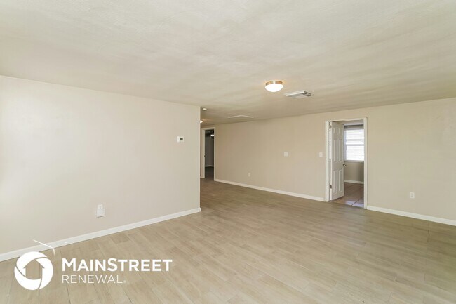 Foto del edificio - 7909 Hawthorn Dr
