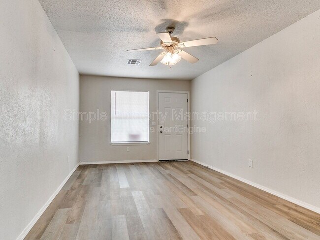 Foto del edificio - 5832 NW 31st Terrace