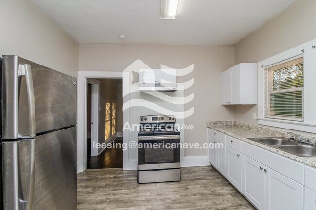 Foto del edificio - 536 Hickory Ave