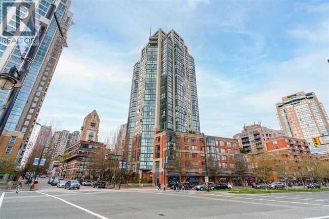 Building Photo - 289 Drake St