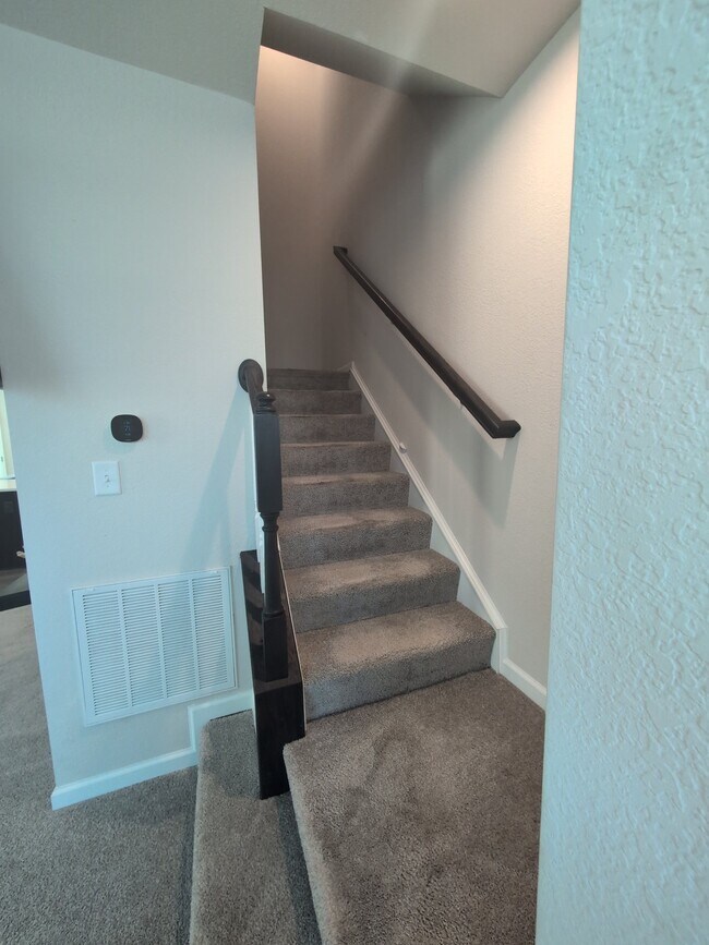 Foto del edificio - 4138 Riverside Dr