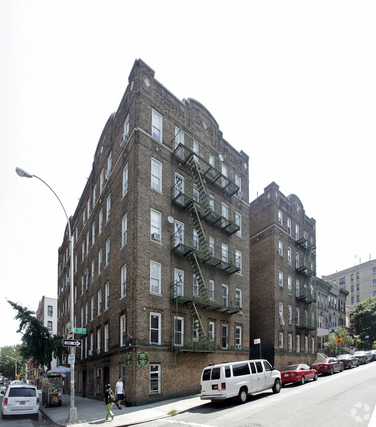 Foto del edificio - 101 E 179th St