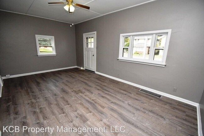 Building Photo - 2 br, 1 bath House - 1355 East Walnut Street