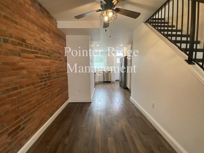 Foto del edificio - 119 N Glover St