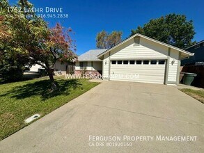 Building Photo - 1762 Laehr Dr