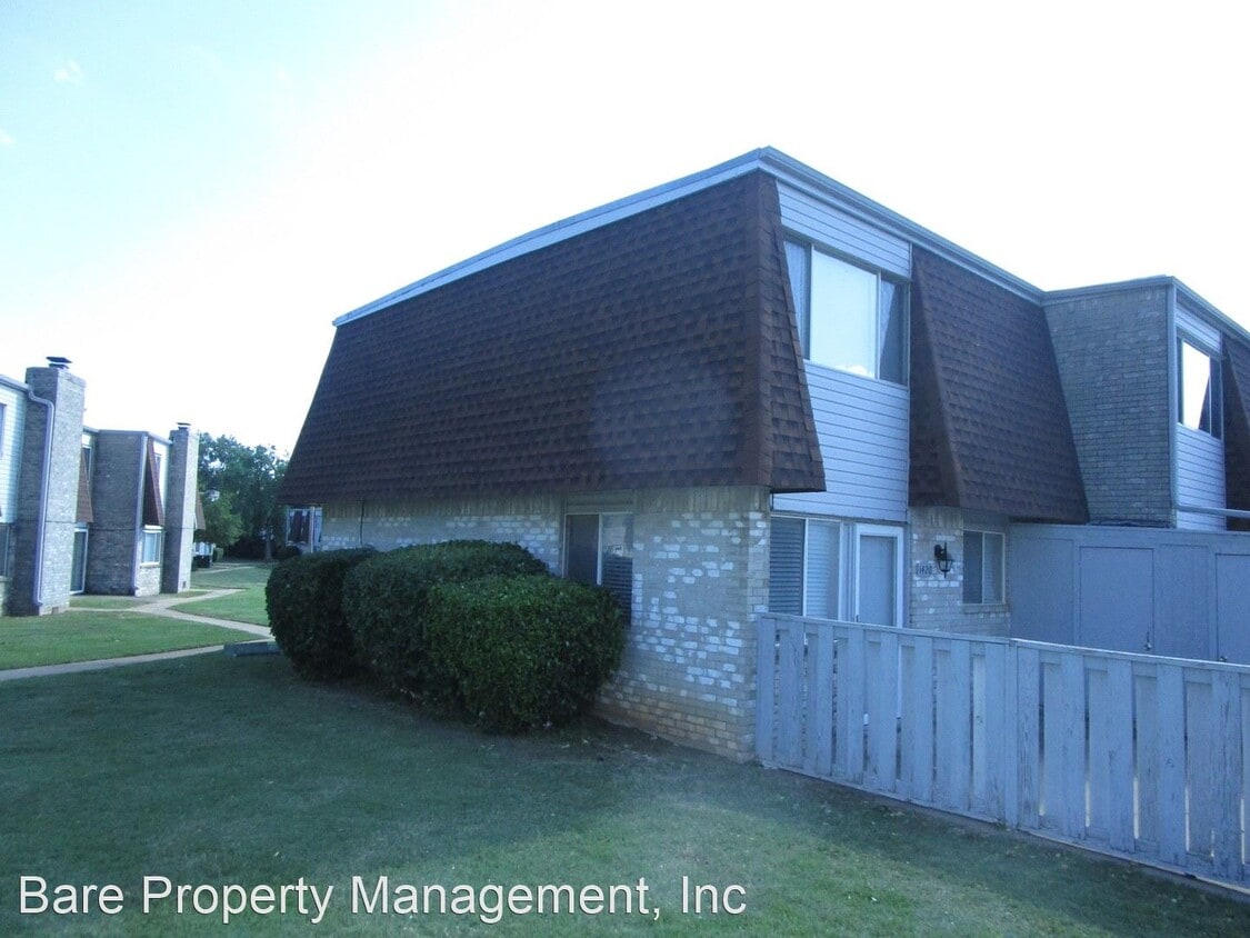Primary Photo - 2 br, 2.5 bath House - 1420 Bill Carroll D...