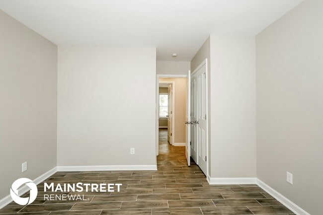 Foto del edificio - 5120 Swedish Ivy Ln