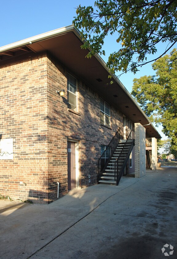 Foto del edificio - 2932 South Blvd