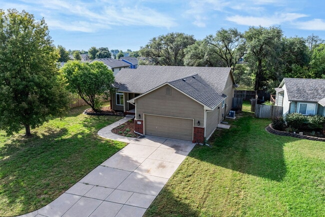 Building Photo - 11907 W Jewell St