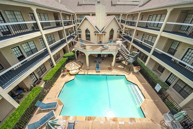 Foto principal - 4800 W Lovers Ln
