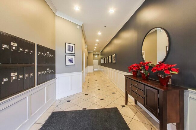 Foto del edificio - 4553 N Magnolia Ave