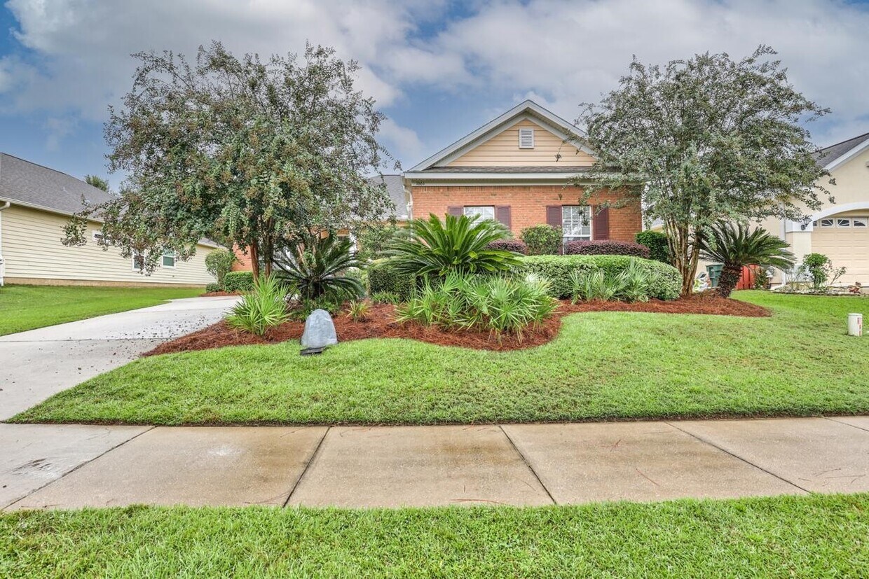 1661 Harbor Club Dr, Tallahassee, FL 32308 House Rental in Tallahassee, FL