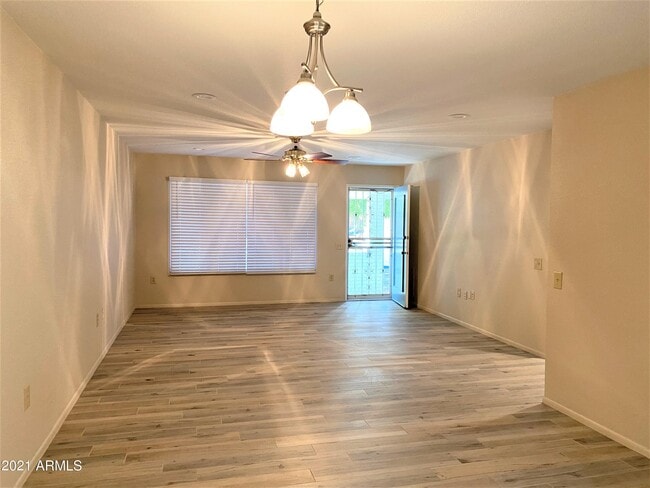 Foto del edificio - 19229 N Palo Verde Dr