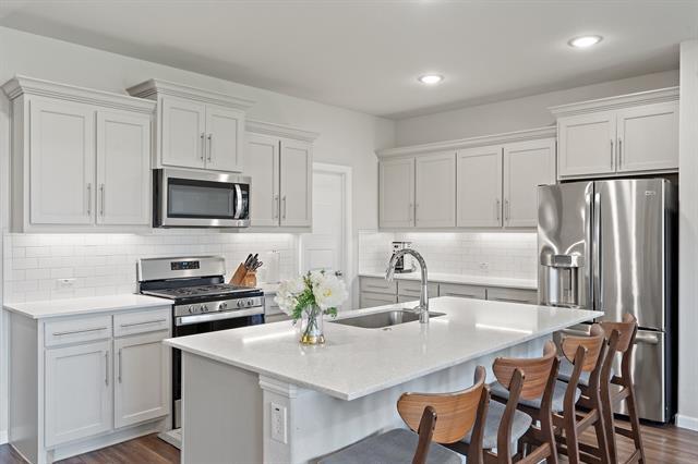 Foto del edificio - 132 Chase Creek Dr