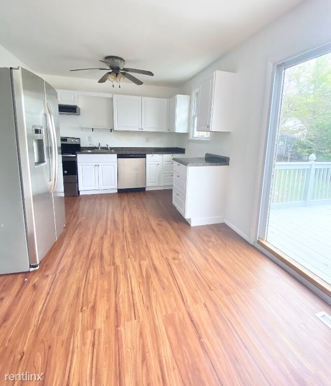 Building Photo - 4 br, 2 bath House - 231 Sycamore Rd