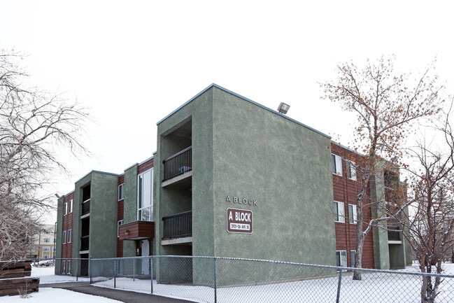 Building Photo - Riverview Village ABC Blocks