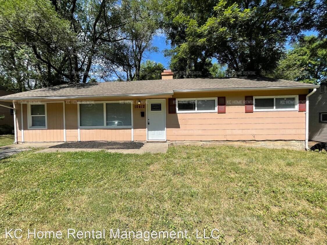 4 br, 1 bath House 10812 Newton Ave House Rental in Kansas City, MO