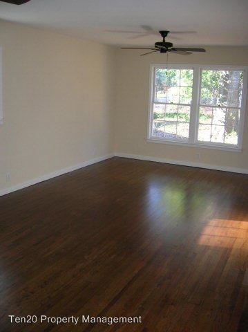 Building Photo - 4113 Acacia Dr