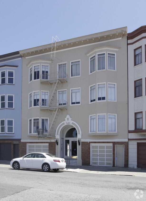 Building Photo - 3316 Laguna St