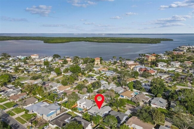 Foto del edificio - 5630 Venetian Blvd NE