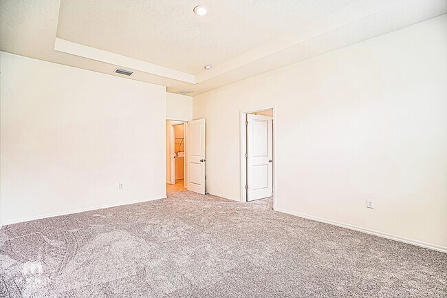 Building Photo - 796 SE 66th Terrace