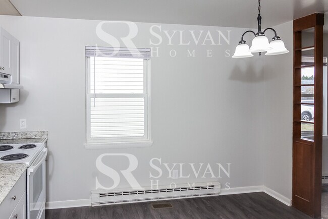 Foto del edificio - At Last, This Is What You Have Been Search...