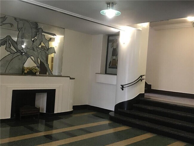 Foto del edificio - 1680 Ocean Ave