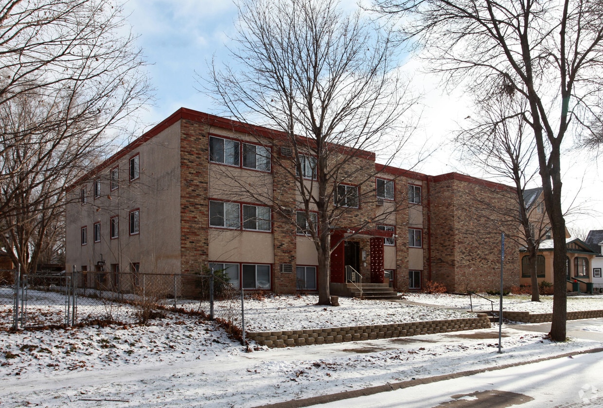 Building Photo - Corner 29 Apartments