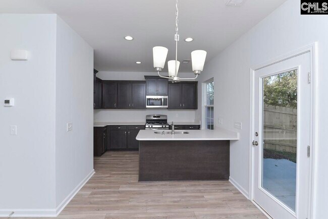 Foto del edificio - 185 Northwood St