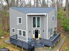Building Photo - 338 Mountain View Dr