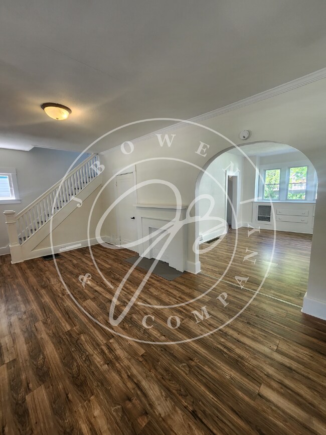 Foto del edificio - 3231 Kimball Ave