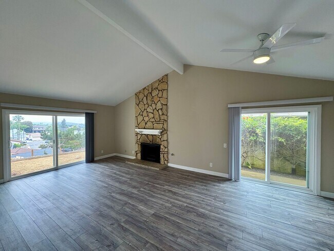 Building Photo - Single Story 3 Bedroom House in Carlsbad
