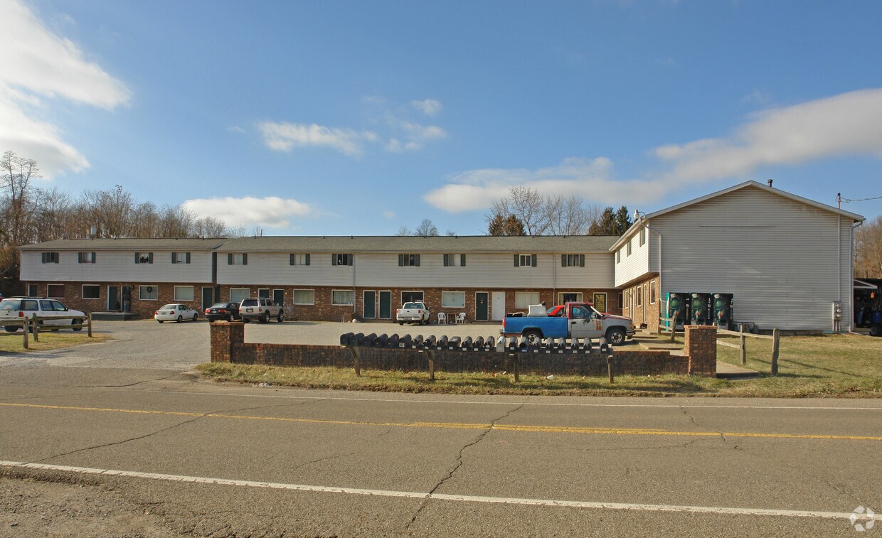 Building Photo - 4702 College Pky