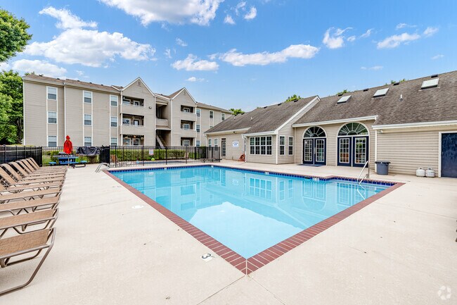 Piscina - BeaverDam Creek Apartments