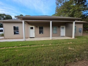 Building Photo - 55 Acorn Ln