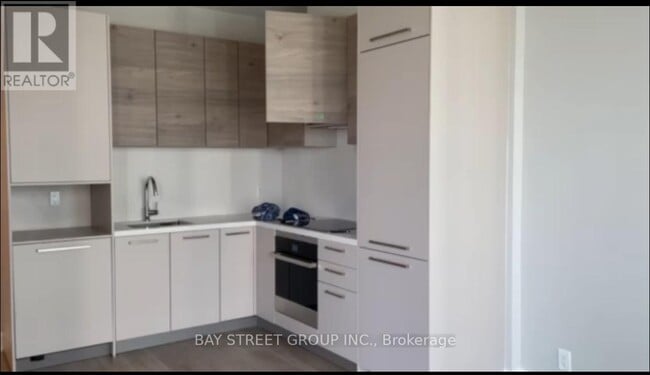 Building Photo - 38 Gandhi Ln