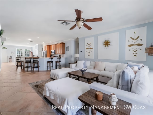 Foto del edificio - 9883 Blue Stone Cir