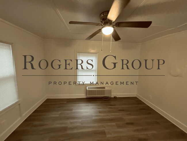 Foto del edificio - 804 Roberson St