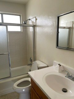 Foto del edificio - 338 N Howard St