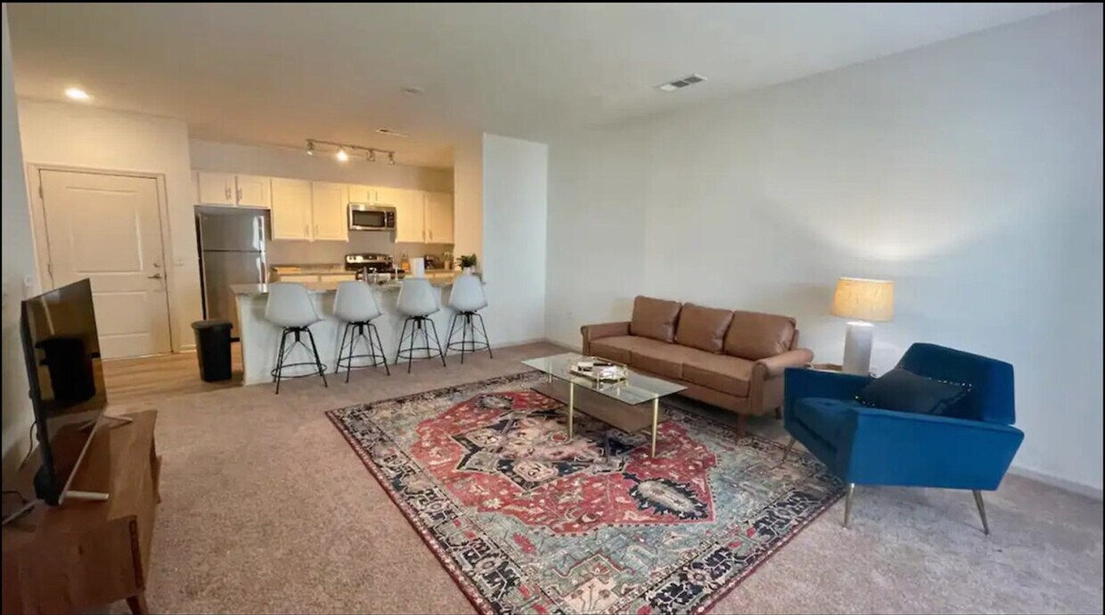 Foto principal - 8355 Coventry Ct