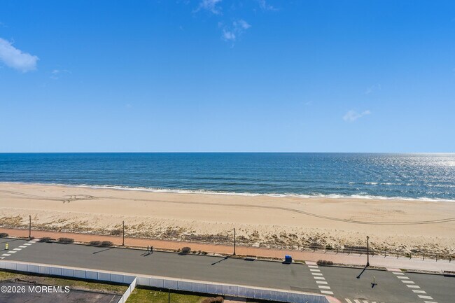 Foto del edificio - 480 Ocean Ave N