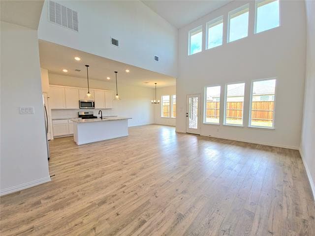 Building Photo - 1602 Grassy Pond Rd