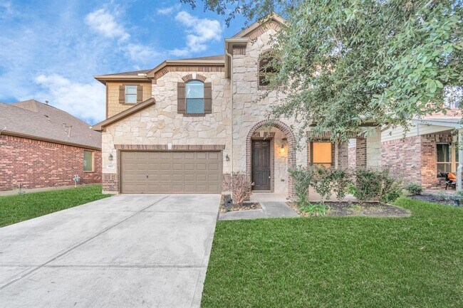 Building Photo - 11022 Hayden Falls Dr