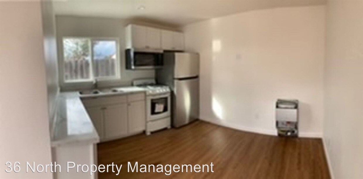 1829 Vallejo St, Seaside, CA 93955 Room for Rent in Seaside, CA