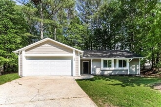 Building Photo - 102 Dove Rise