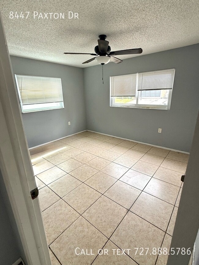 Building Photo - 8447 Paxton Dr