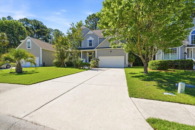 Foto del edificio - "Exquisite 4-Bed Sanctuary with Cozy Fireplace & Spacious 2,204 Square Foot Layout on Willoughby ...