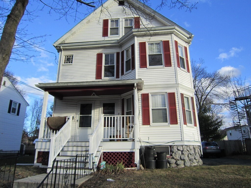 Primary Photo - 22 Morton St
