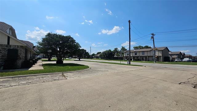 Building Photo - 550 E Windsor Dr