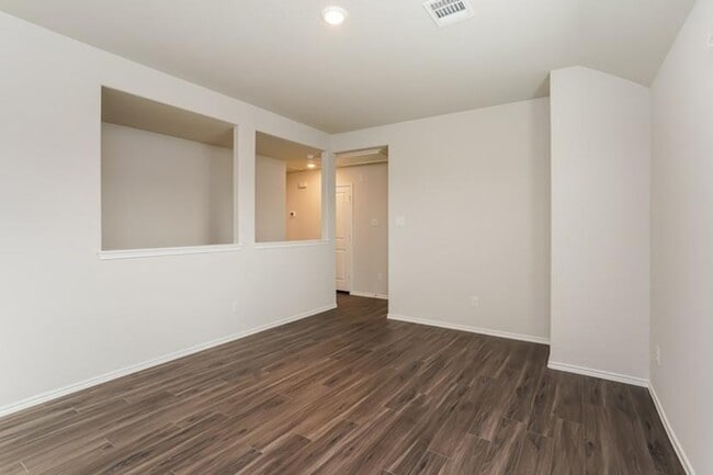Building Photo - 3084 Wild Indigo Trl